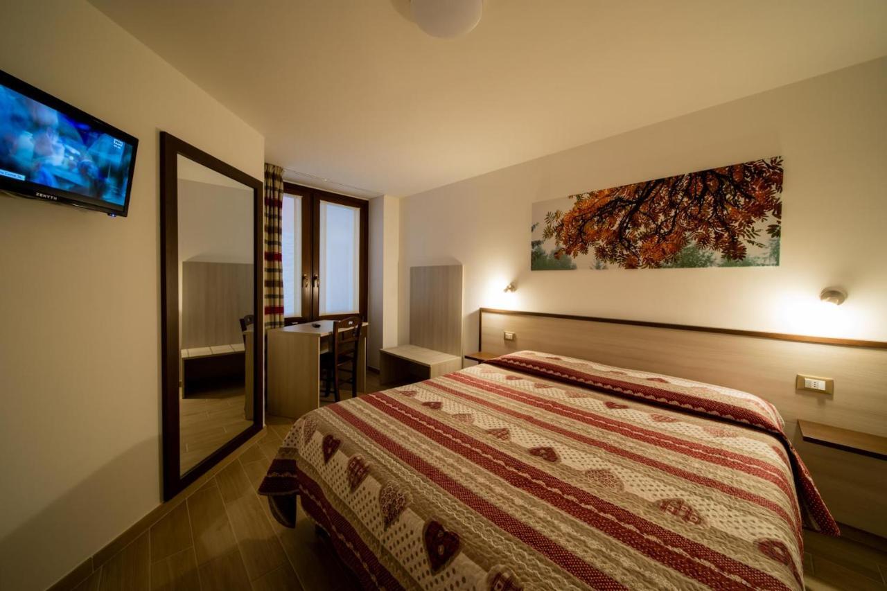 Gasthof D'hotel A Rosy Aosta